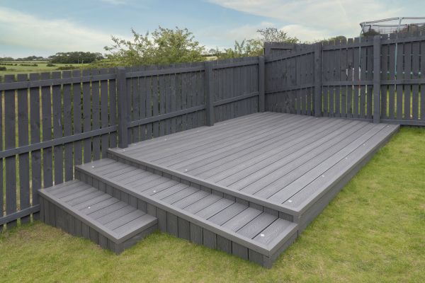 Vinyl Deck Construction in Monroe Township